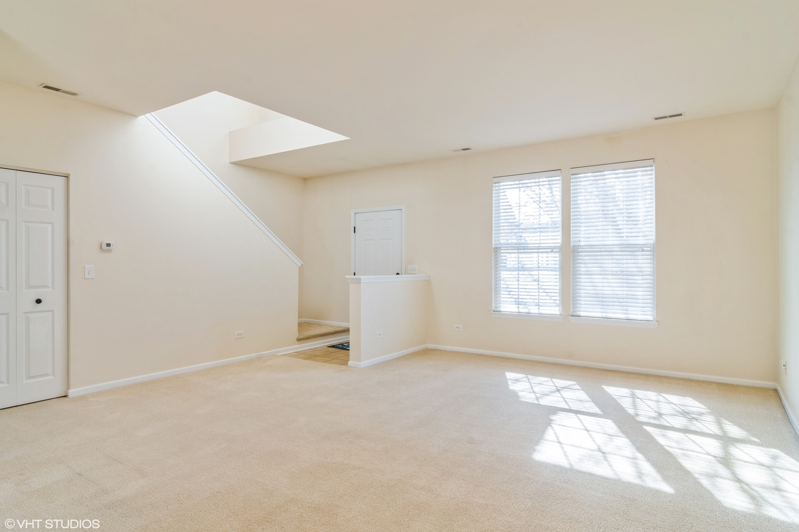 1240 Mariemont Road, Unit C Sugar Grove, IL 60554 - Photo 4 of 21 Gallery Image 4