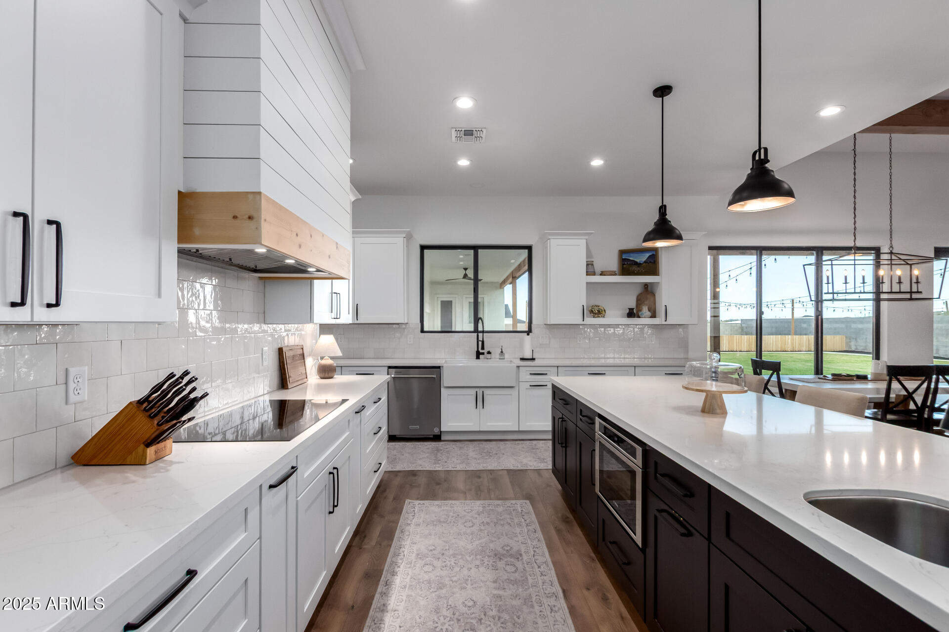 28673 North Thompson Road San Tan Valley, AZ 85144 - Photo 15 of 62 15 Thompson