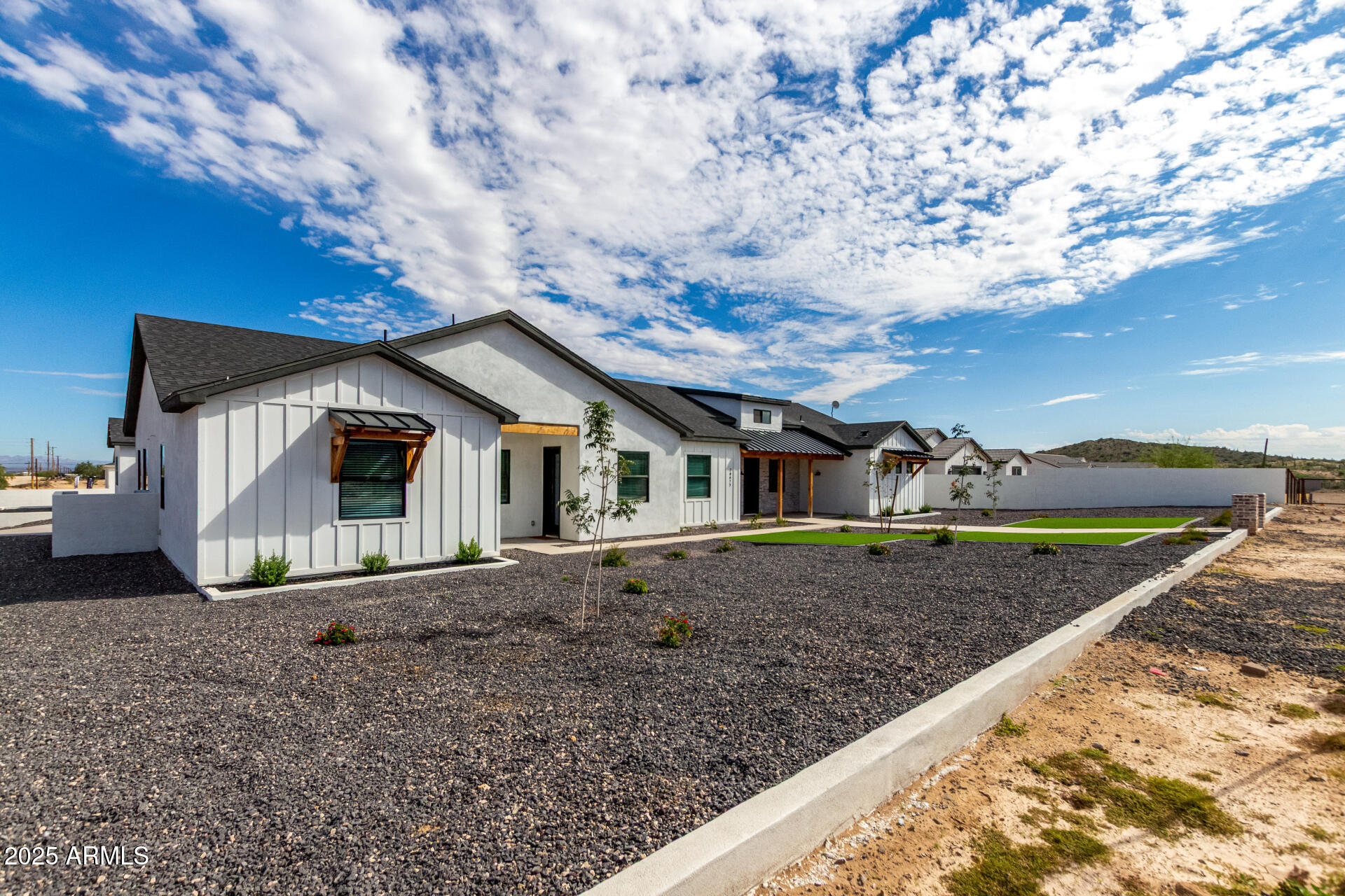 28673 North Thompson Road San Tan Valley, AZ 85144 - Photo 6 of 62 04 Thompson