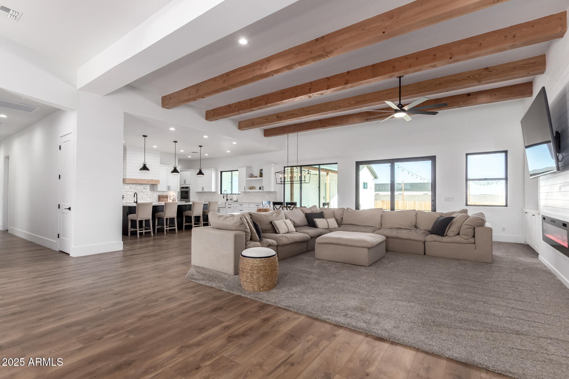 28673 North Thompson Road San Tan Valley, AZ 85144 - Photo 8 of 62 09 Thompson