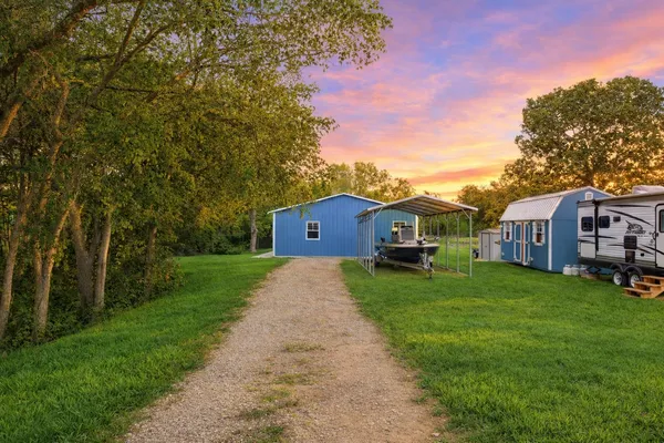 $289,000 | 224 Old Coach Lane, Elgin, TX 78621