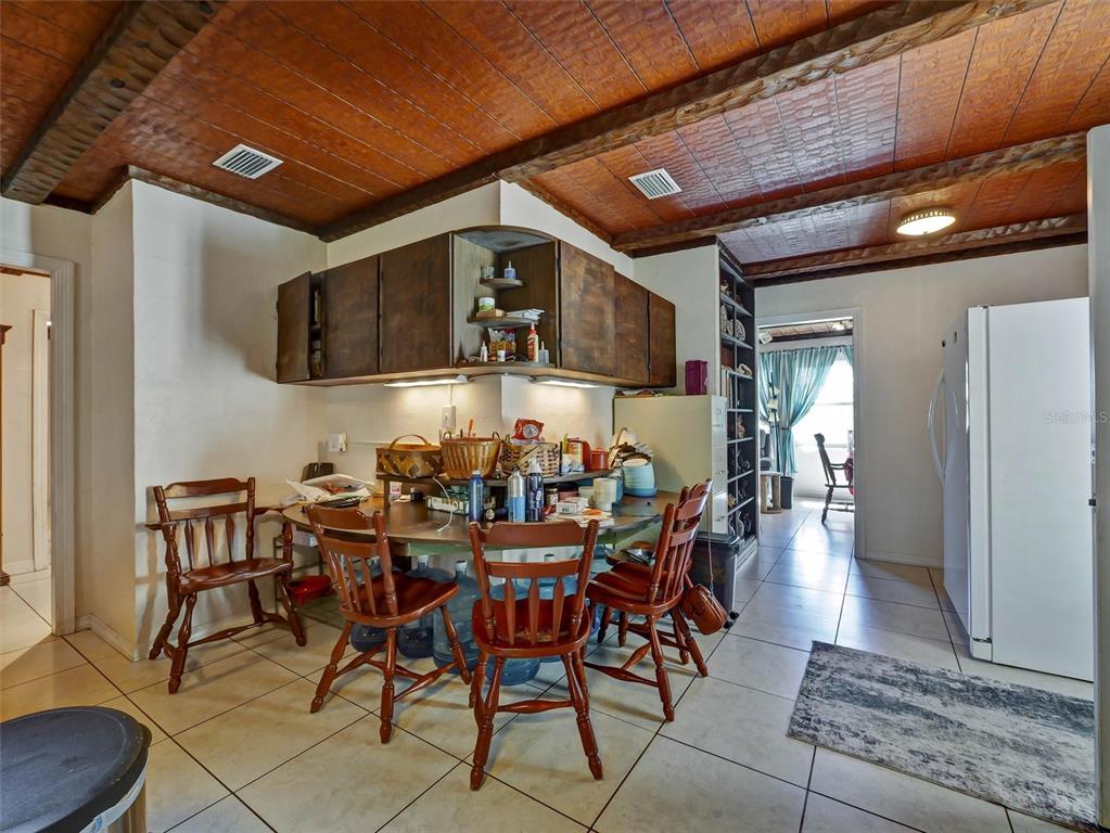 9714 Southeast 110th Street Road Belleview, FL 34420 - Photo 7 of 47