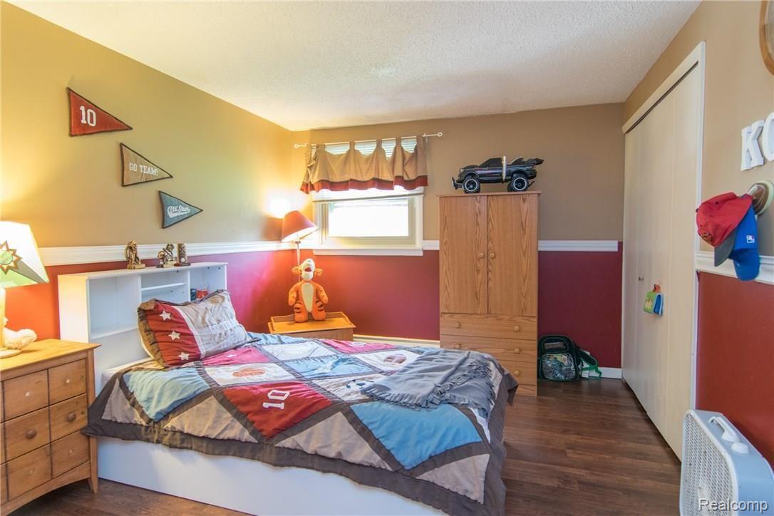 17733 Hannan Road New Boston, MI 48164 - Photo 24 of 56 DSC_0310.jpg