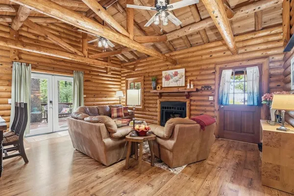 $565,000 | 114 Trails End, Mabank, TX 75156