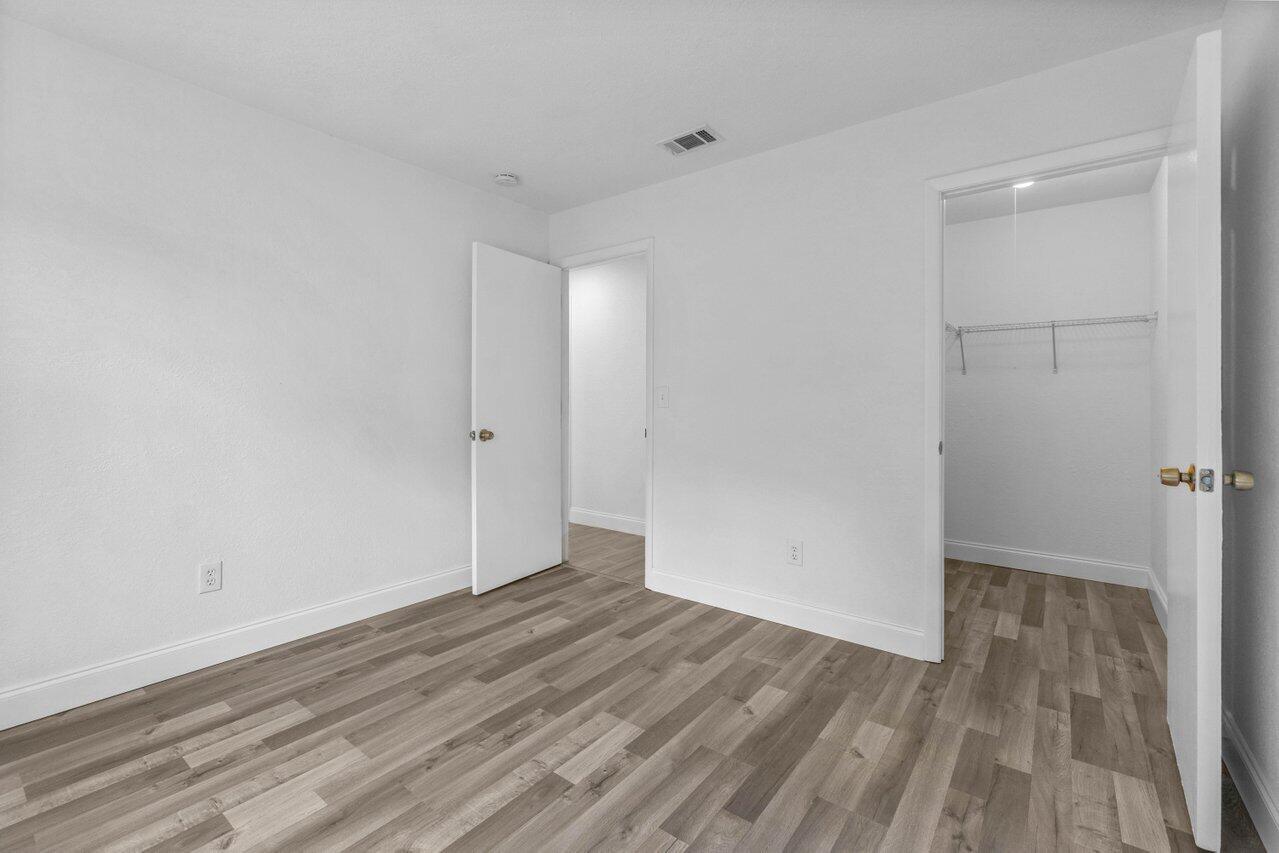 207 Southwest Homeland Road Port St. Lucie, FL 34953 - Photo 17 of 30 019-207SouthwestHomelandRoad-PortStLucie