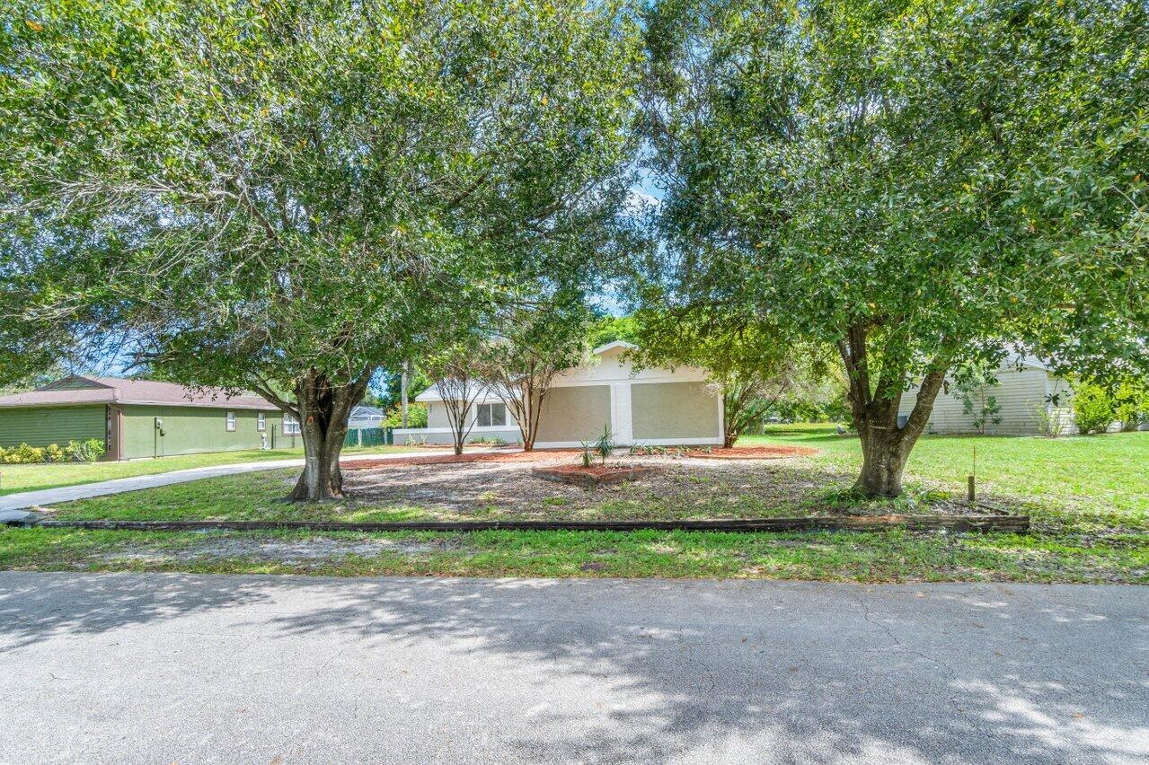 207 Southwest Homeland Road Port St. Lucie, FL 34953 - Photo 2 of 30 003-207SouthwestHomelandRoad-PortStLucie