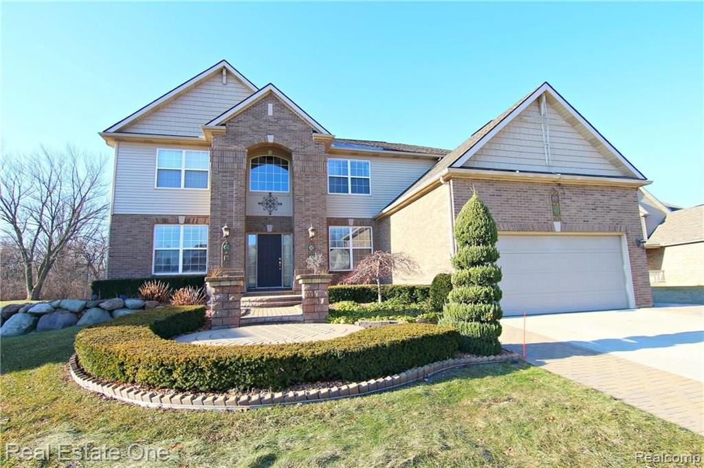 3046 Penn Court Rochester Hills, MI 48307 - Photo 1 of 38