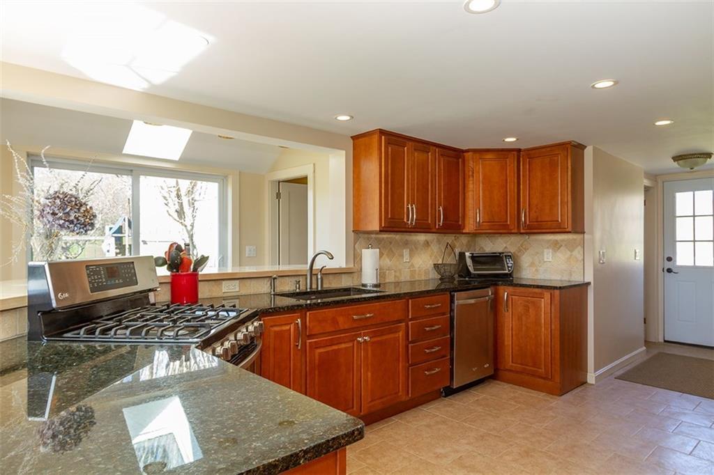 138 Cobb Road Camden, ME 04843 - Photo 14 of 25 Photo