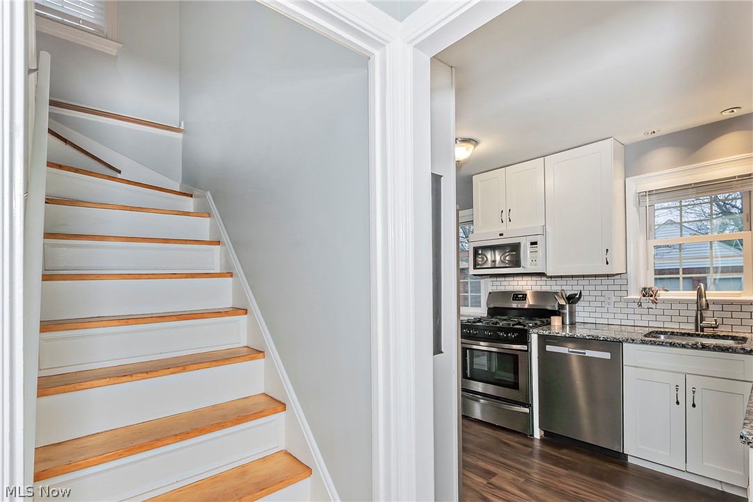 4189 Ellison Road South Euclid, OH 44121 - Photo 20 of 41 Stairs to the 2nd floor