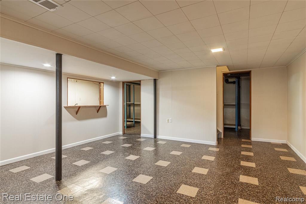 32601 West 13 Mile Road Farmington Hills, MI 48334 - Photo 42 of 53