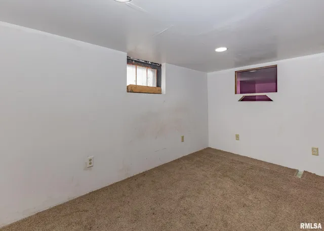 $110,000 | 436 Hollis Street, Kewanee, IL 61443