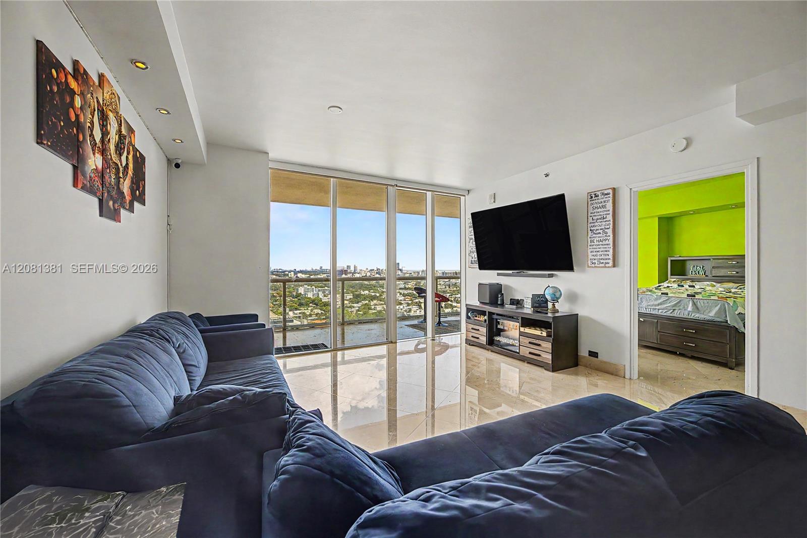 450 Alton Road, Unit 2406 Miami Beach, FL 33139 - Photo 1 of 31 Gallery Image 1