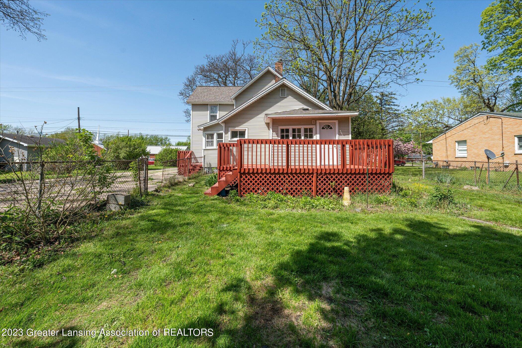1915 West Jolly Road Lansing, MI 48910 - Photo 36 of 41 Rear