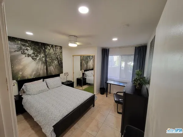 $3,500 | 2600 South Palm Canyon Drive, Unit 20, Palm Springs, CA 92264