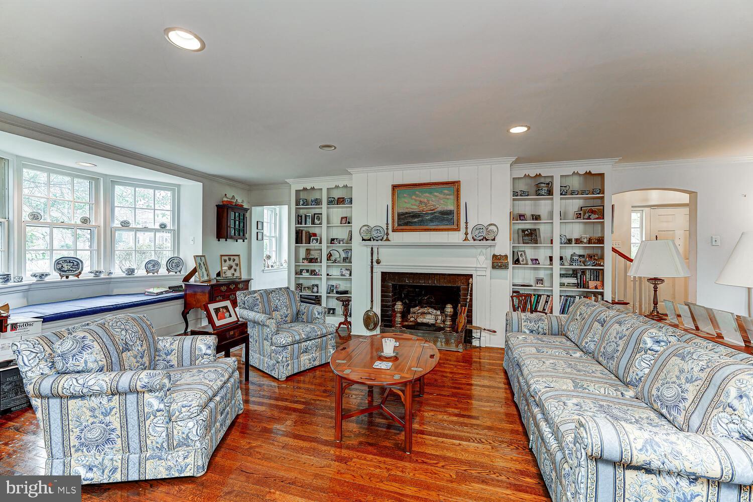 323 Caversham Road Bryn Mawr, PA 19010 - Photo 16 of 52 Great for meaningful conversations or reading