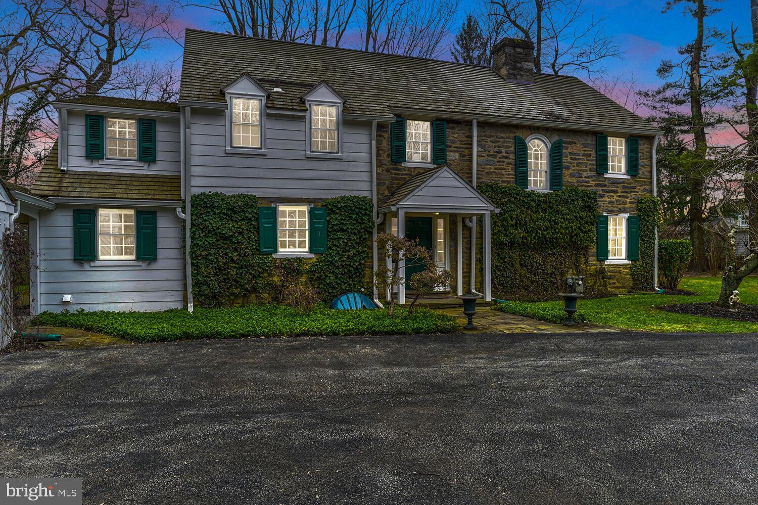 323 Caversham Road Bryn Mawr, PA 19010 - Photo 4 of 52 Welcome Home at Twilight