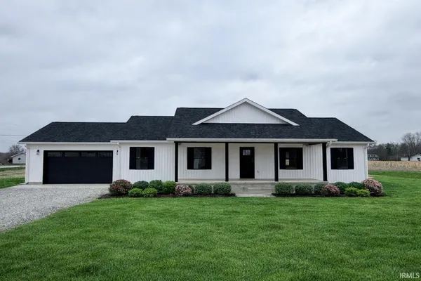 $350,000 | 1380 North 1375th Street West, Linton, IN 47441
