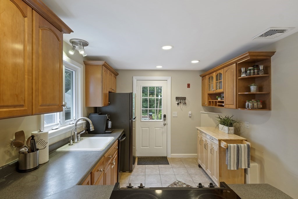1 Smart Road Acton, MA 01720 - Photo 9 of 33
