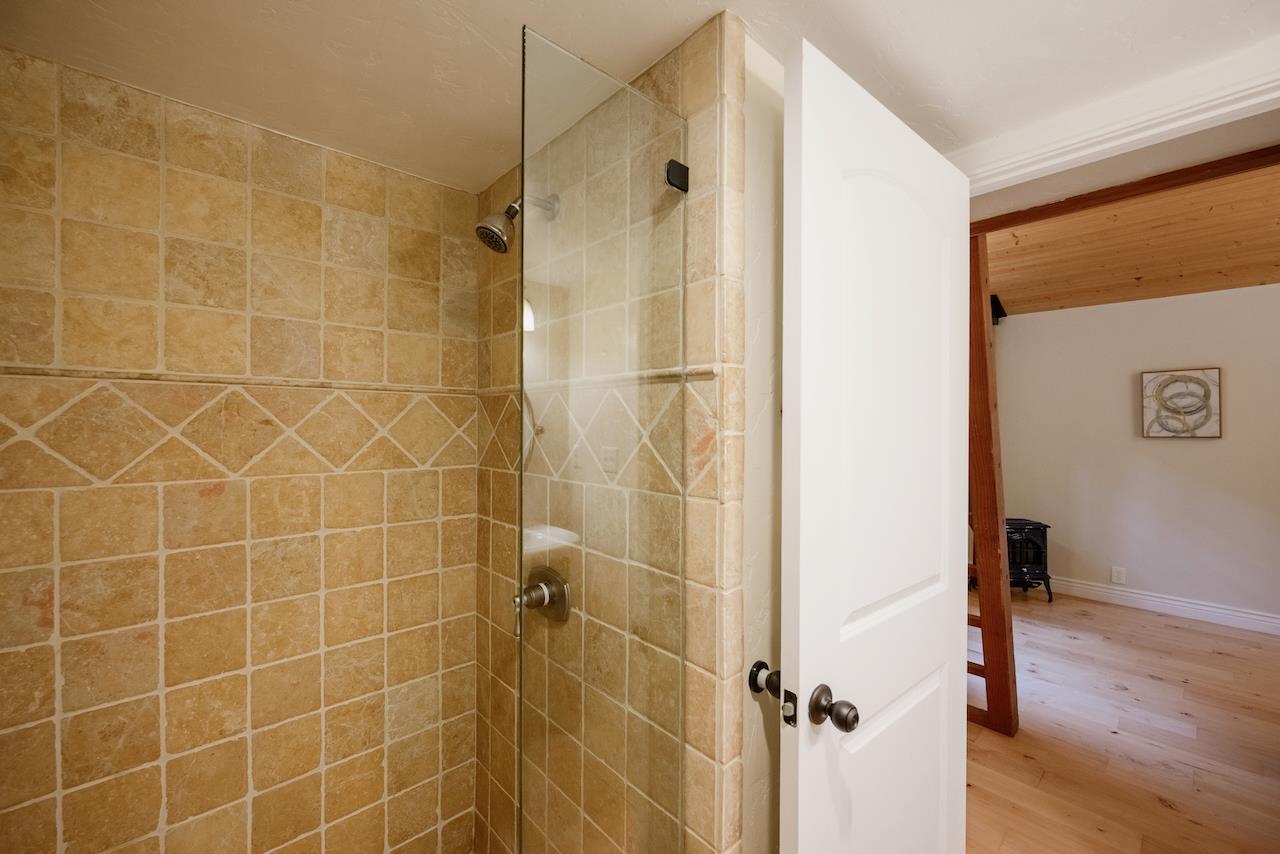 295 Jim's Road Ben Lomond, CA 95005 - Photo 83 of 139 a bathroom with a shower