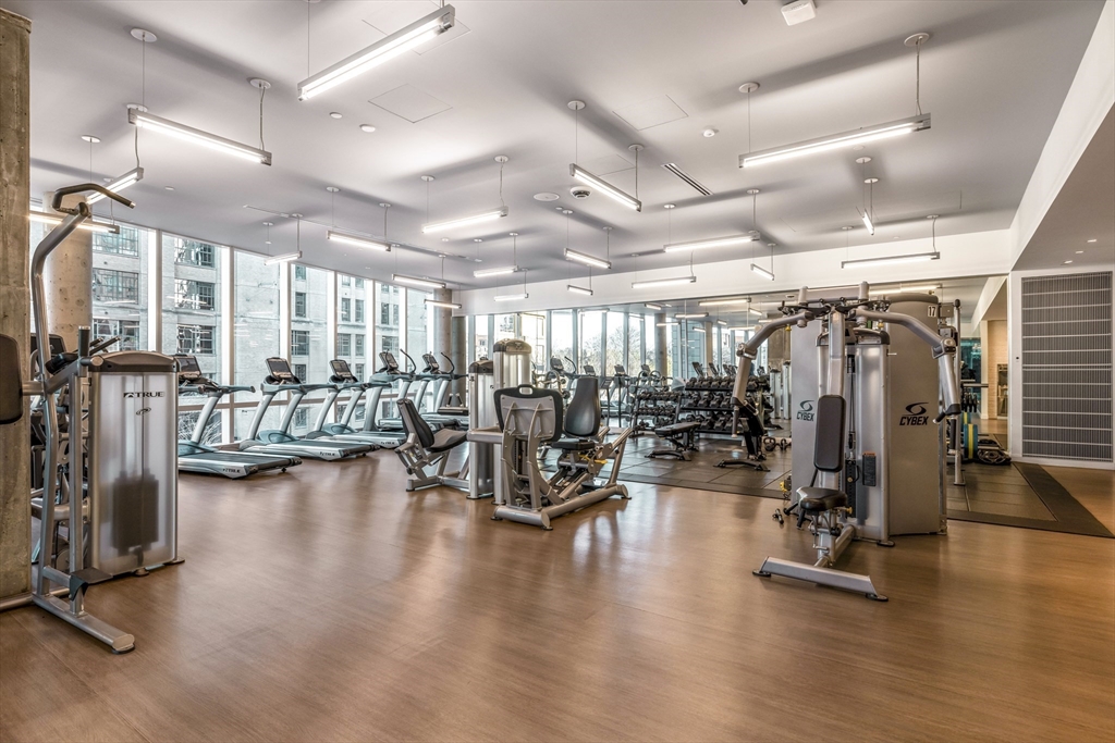 188 Brookline Avenue, Unit 27G Boston, MA 02215 - Photo 11 of 18