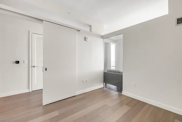 $4,200 | 188 Brookline Avenue, Unit 27G, Boston, MA 02215