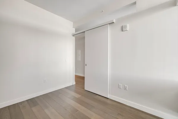 $4,200 | 188 Brookline Avenue, Unit 27G, Boston, MA 02215