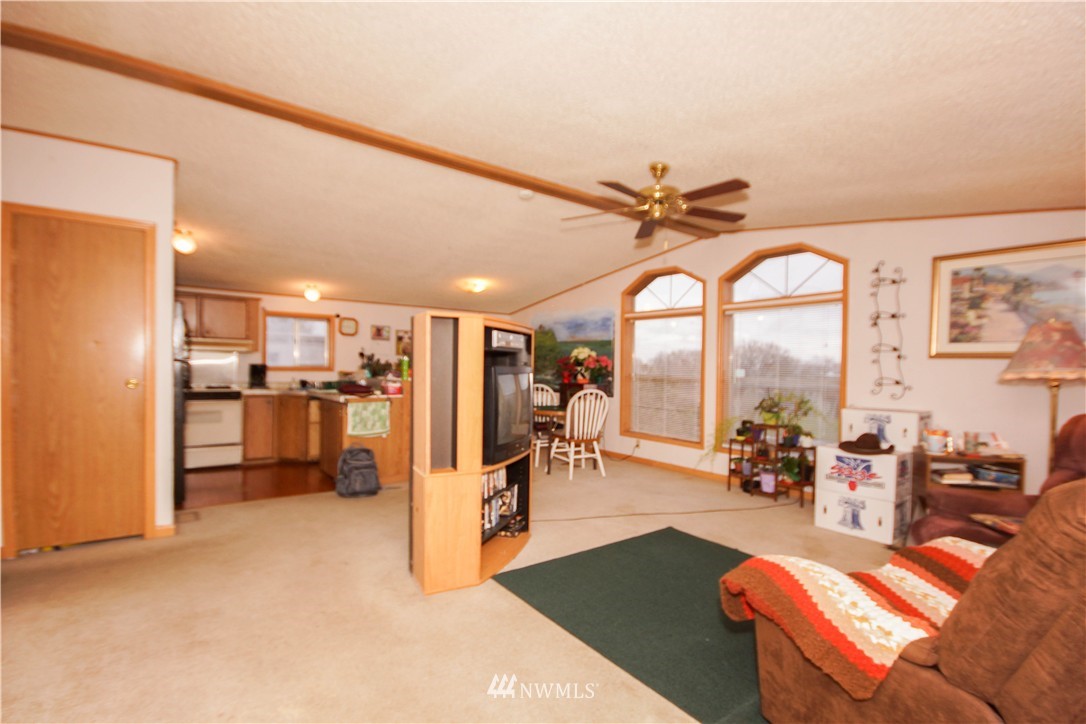 1245 Bradley Road, Unit 26 Lynden, WA 98264 - Photo 3 of 21 Gallery Image 3