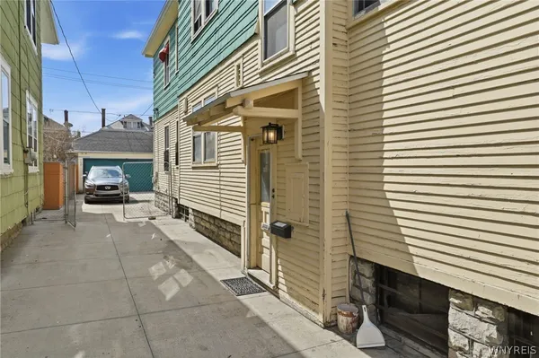$299,999 | 205 Lisbon Avenue, Buffalo, NY 14215