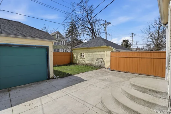 $299,999 | 205 Lisbon Avenue, Buffalo, NY 14215