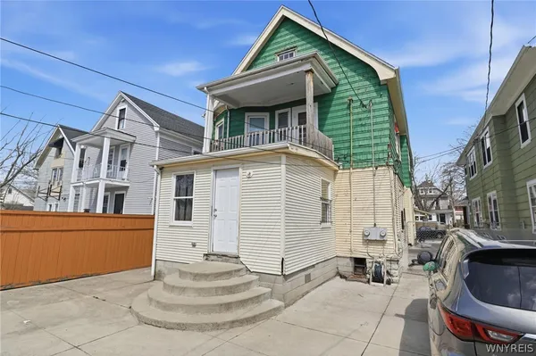 $299,999 | 205 Lisbon Avenue, Buffalo, NY 14215