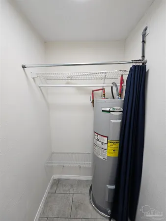 $1,200 | 9775 North Loop Road, Unit 1, Pensacola, FL 32507