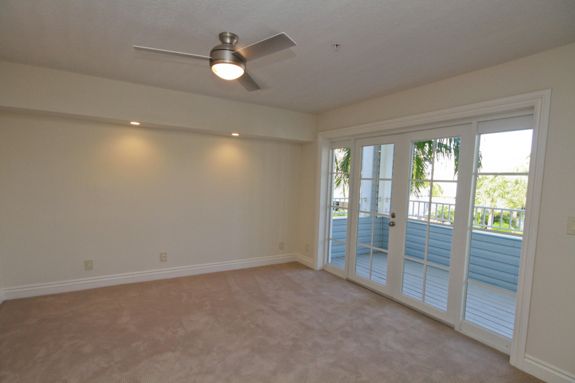 132 Jupiter Key Road Jupiter, FL 33477 - Photo 21 of 29 0112