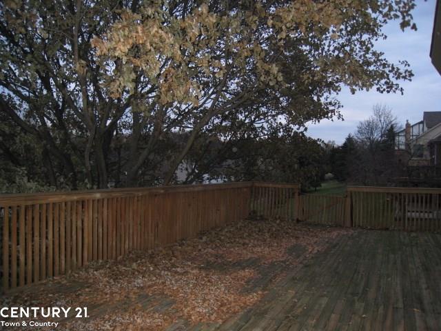 2152 Kennedy Drive Rochester Hills, MI 48309 - Photo 31 of 37