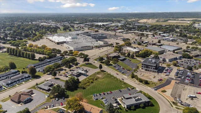 $250,000 | 2610 Liberty Lane, Janesville, WI 53545