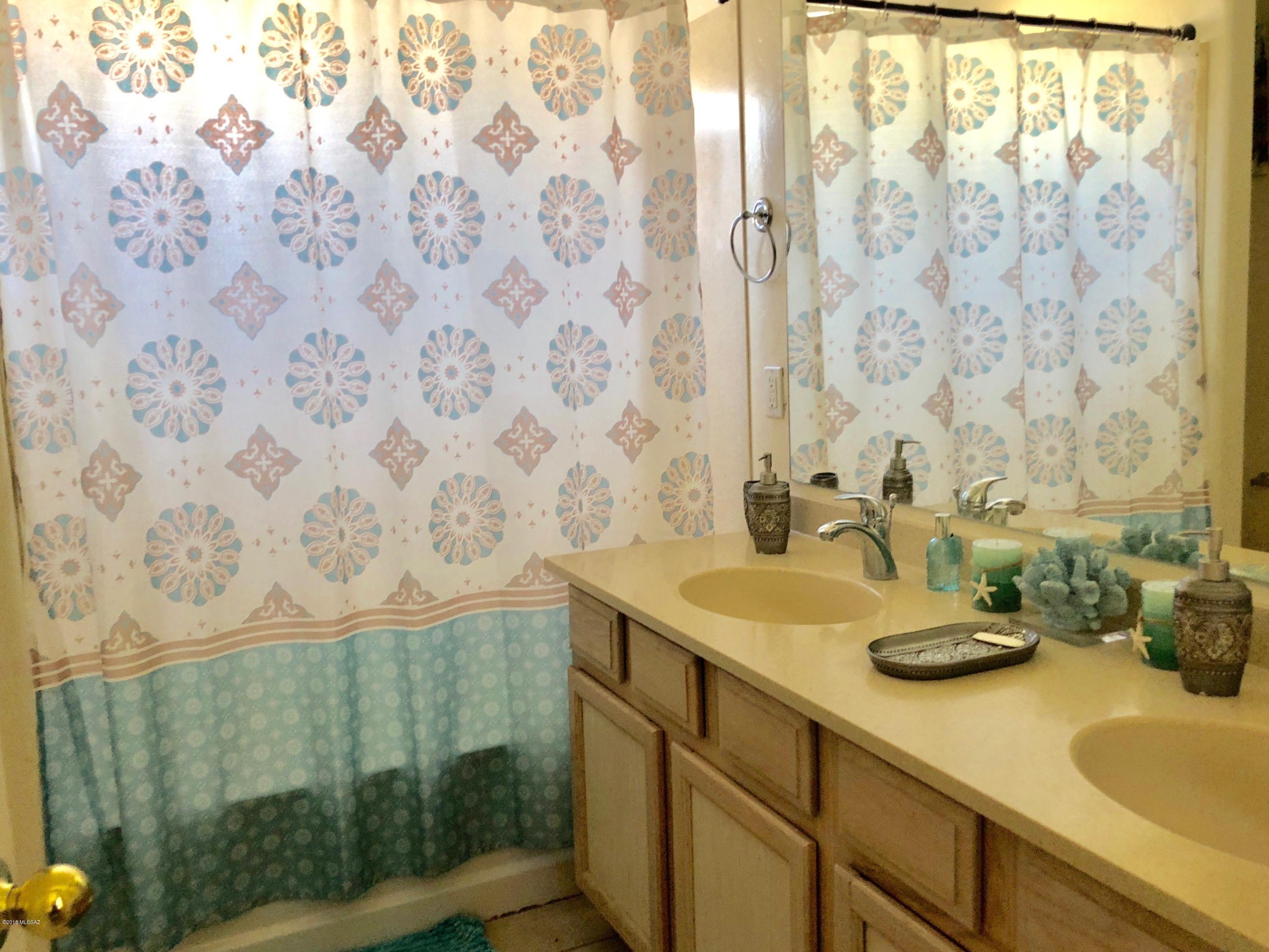 1681 Círculo Alameda Rio Rico, AZ 85648 - Photo 13 of 15