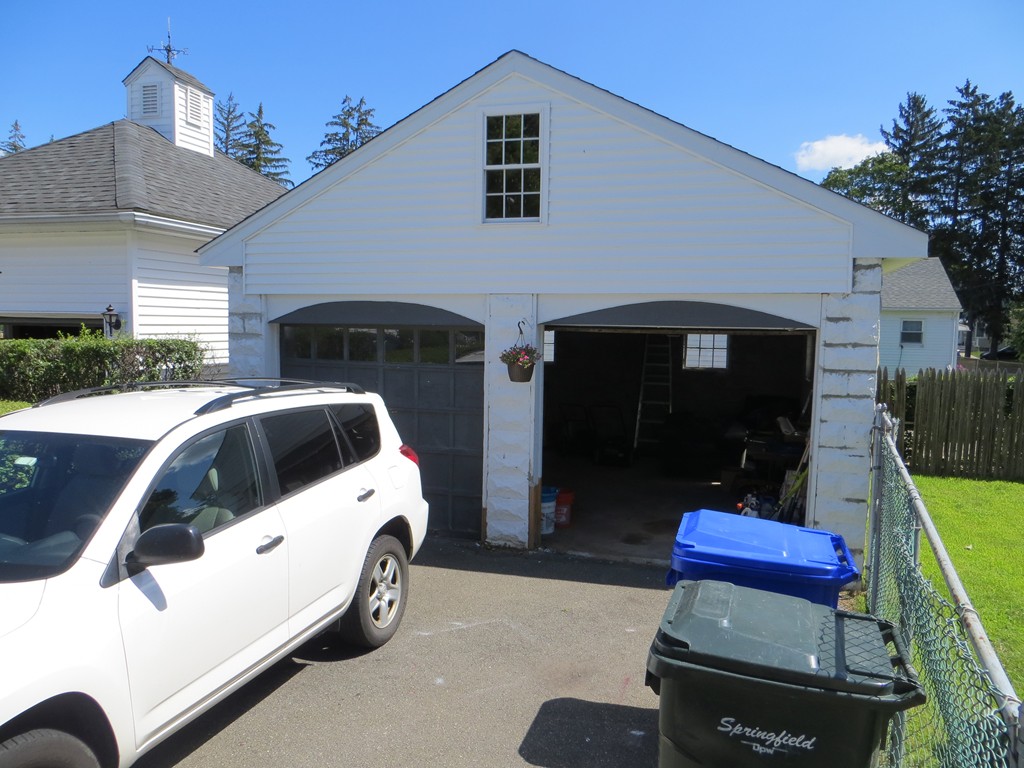 35 Ardmore Street Springfield, MA 01104 - Photo 18 of 19 a view of car parked in front of house