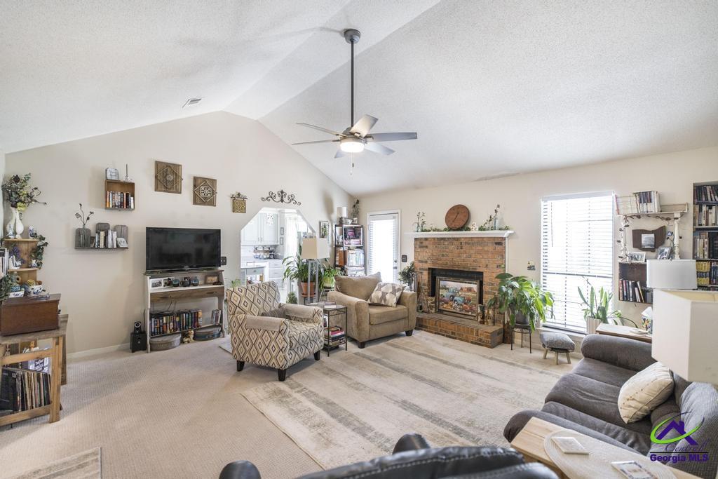 1036 Feagin Mill Road Warner Robins, GA 31088 - Photo 6 of 28