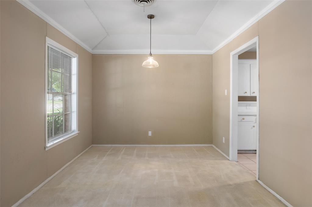 6948 Valhalla Road Fort Worth, TX 76116 - Photo 7 of 36