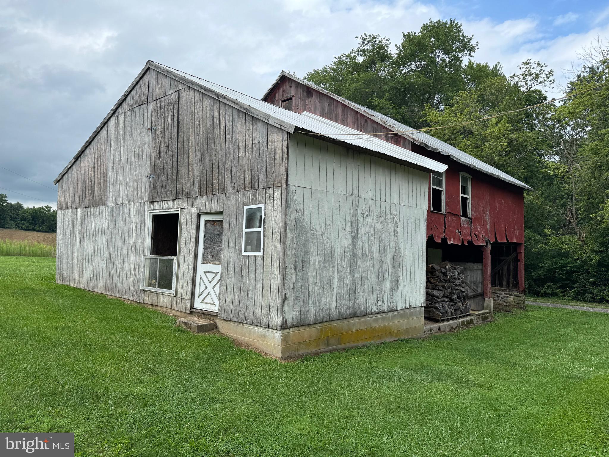 4100 Carrs Road Manchester, MD 21102 - Photo 9 of 10 Outbuilding