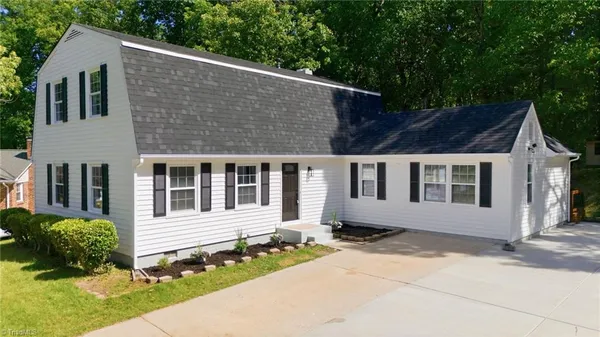 $385,000 | 1930 Middlewood Court, High Point, NC 27265