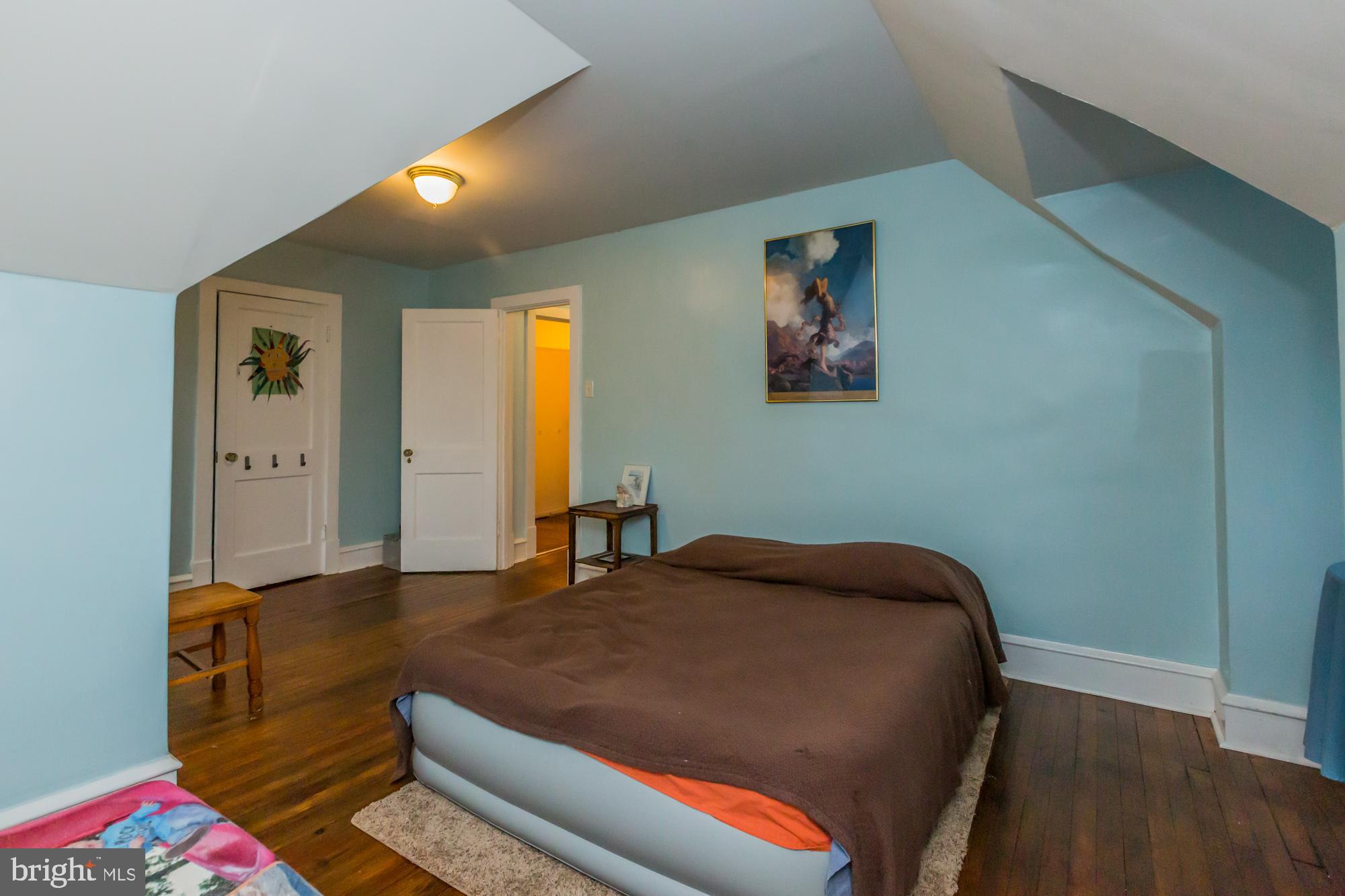 7208 Hazel Avenue Upper Darby, PA 19082 - Photo 36 of 50