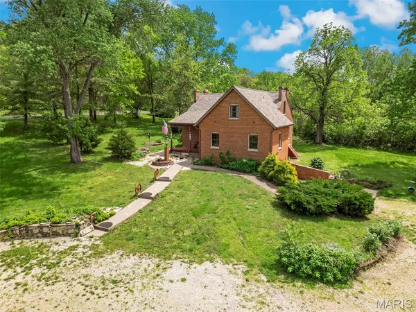 $679,000 | 737 Lost Creek Lane, Washington, MO 63090