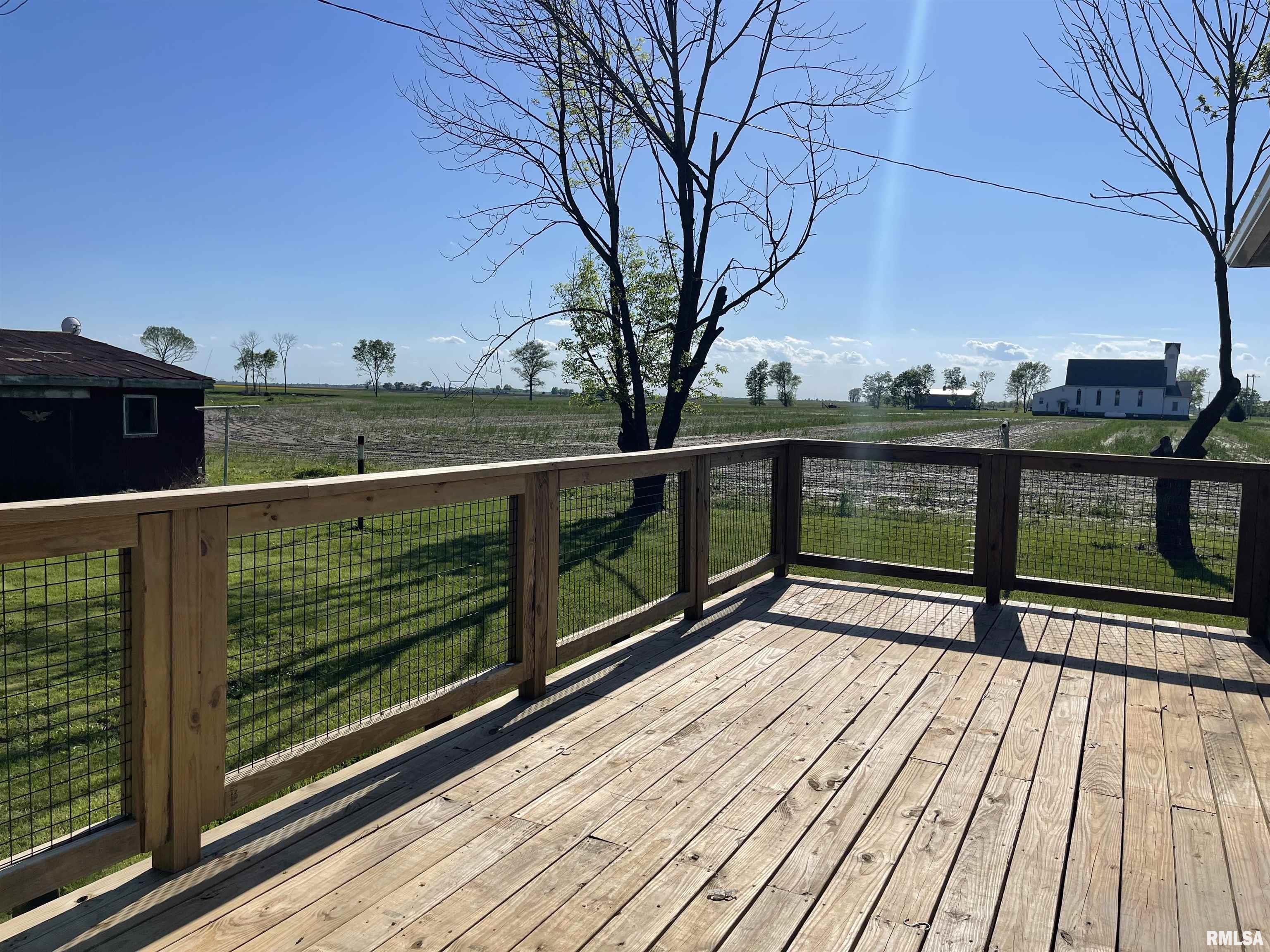 684 Fairman Road Sandoval, IL 62882 - Photo 11 of 28
