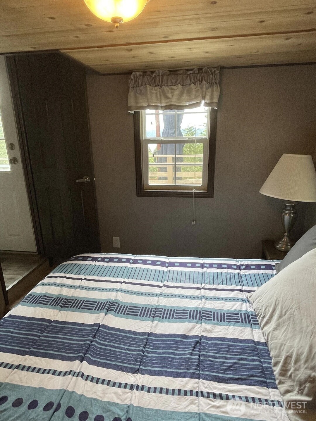 50 North Rustic Ridge Drive Lilliwaup, WA 98555 - Photo 15 of 40 a view of a fireplace