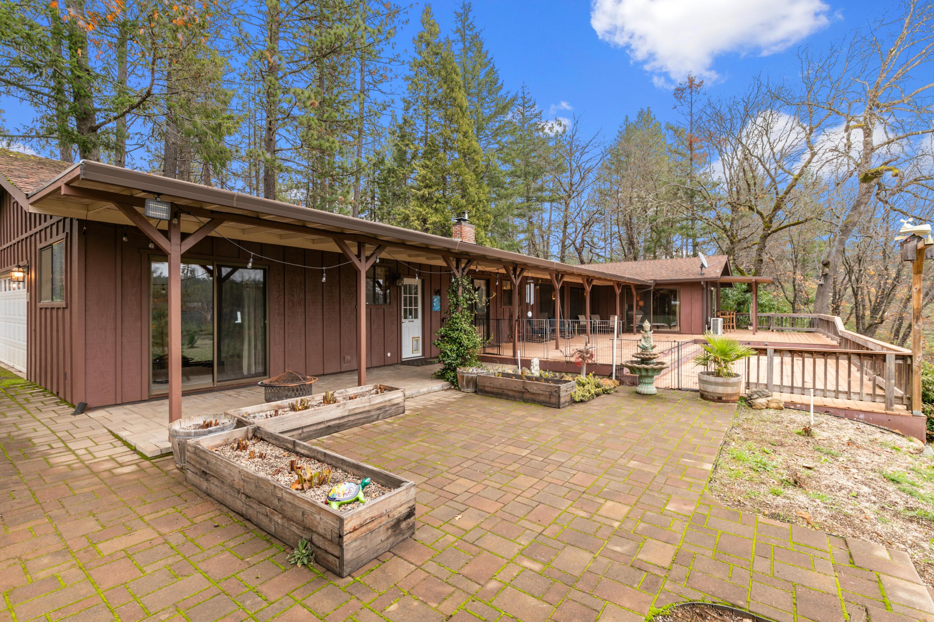 1111 Lone Mountain Road O'Brien, OR 97534 - Photo 31 of 44 IMGM9327