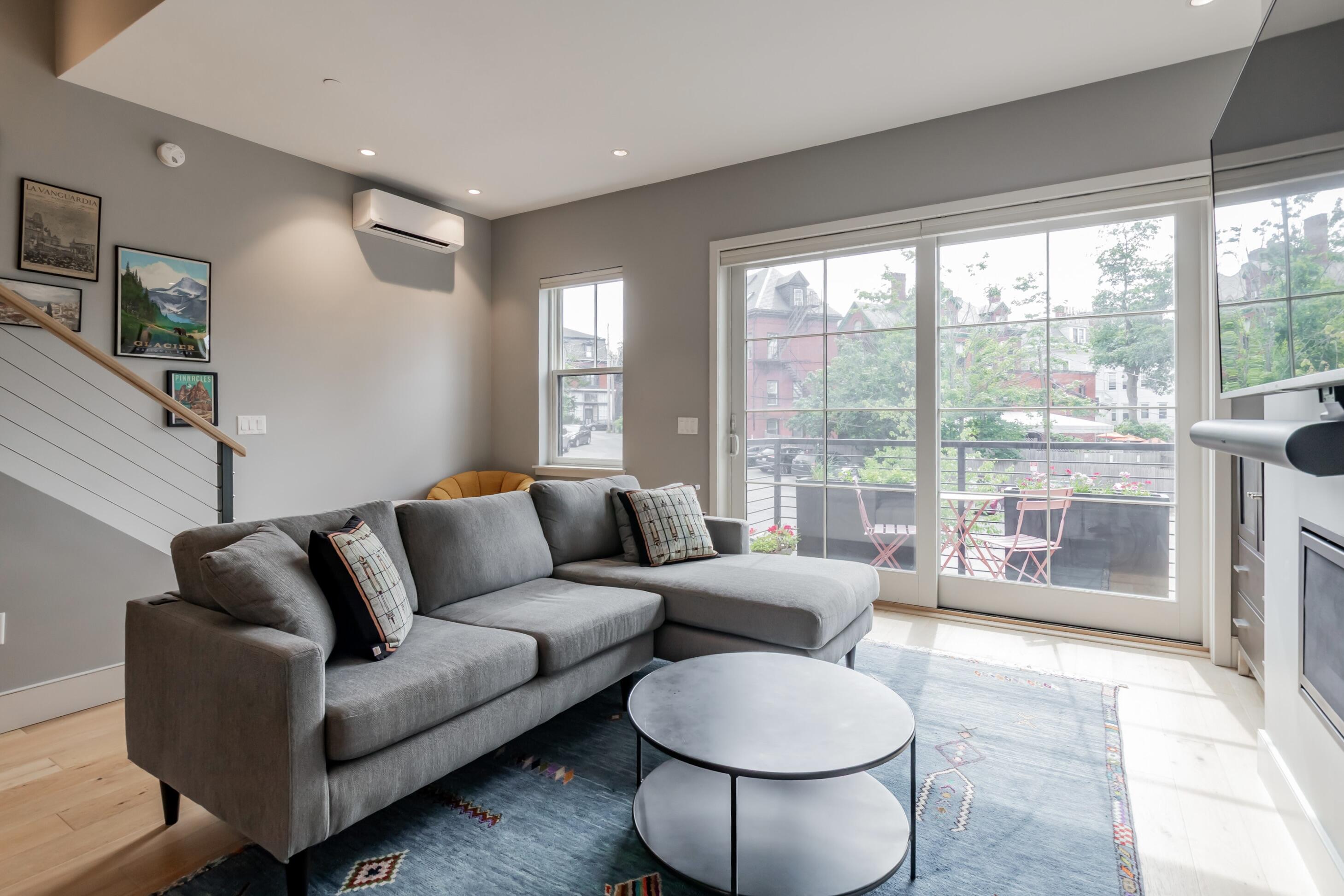 749 Congress Street, Unit 5 Portland, ME 04102 - Photo 13 of 50 13 64E76558-4E0E-438B-B1DC-203AE8CA7073_