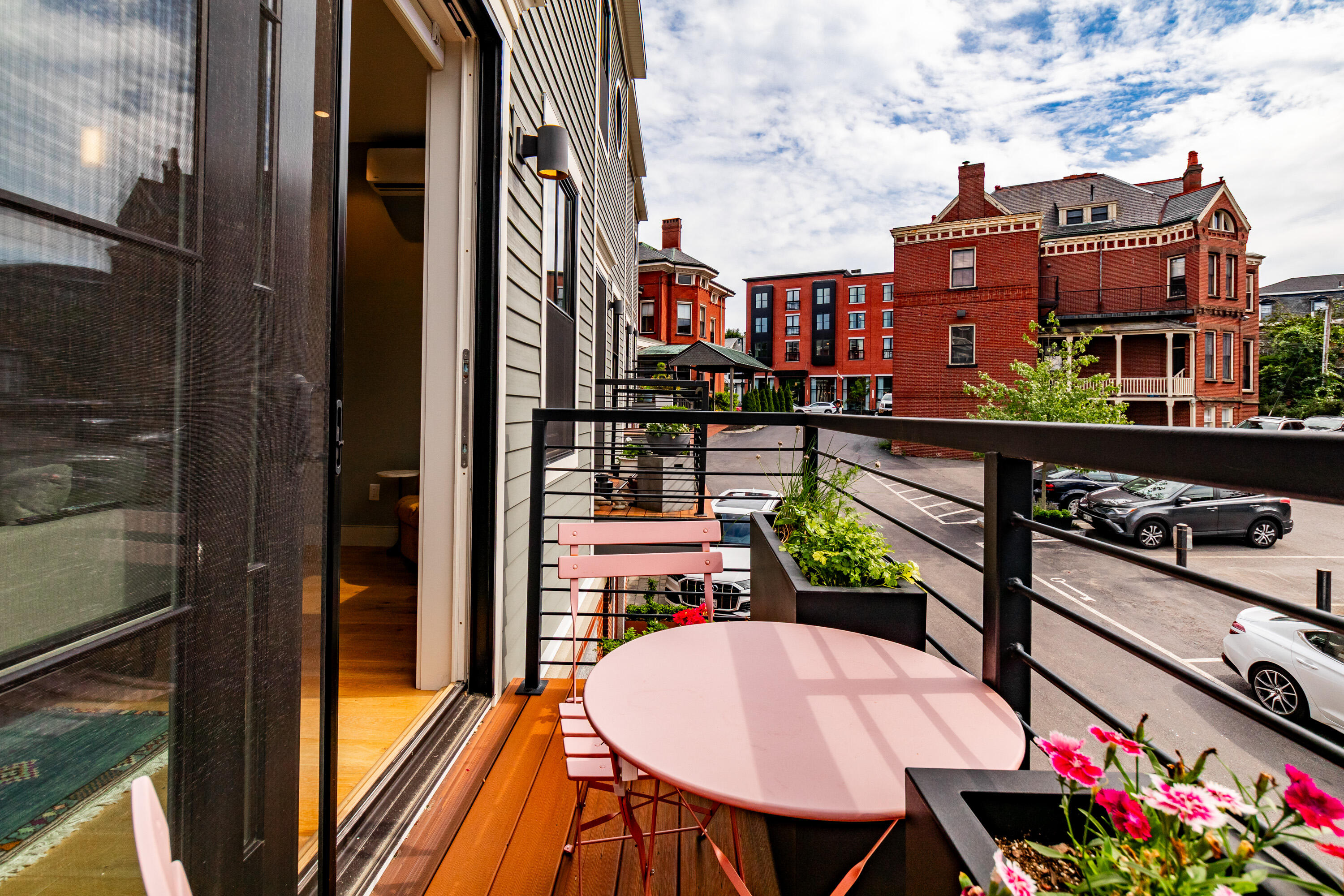 749 Congress Street, Unit 5 Portland, ME 04102 - Photo 16 of 50 20250702ms-81039