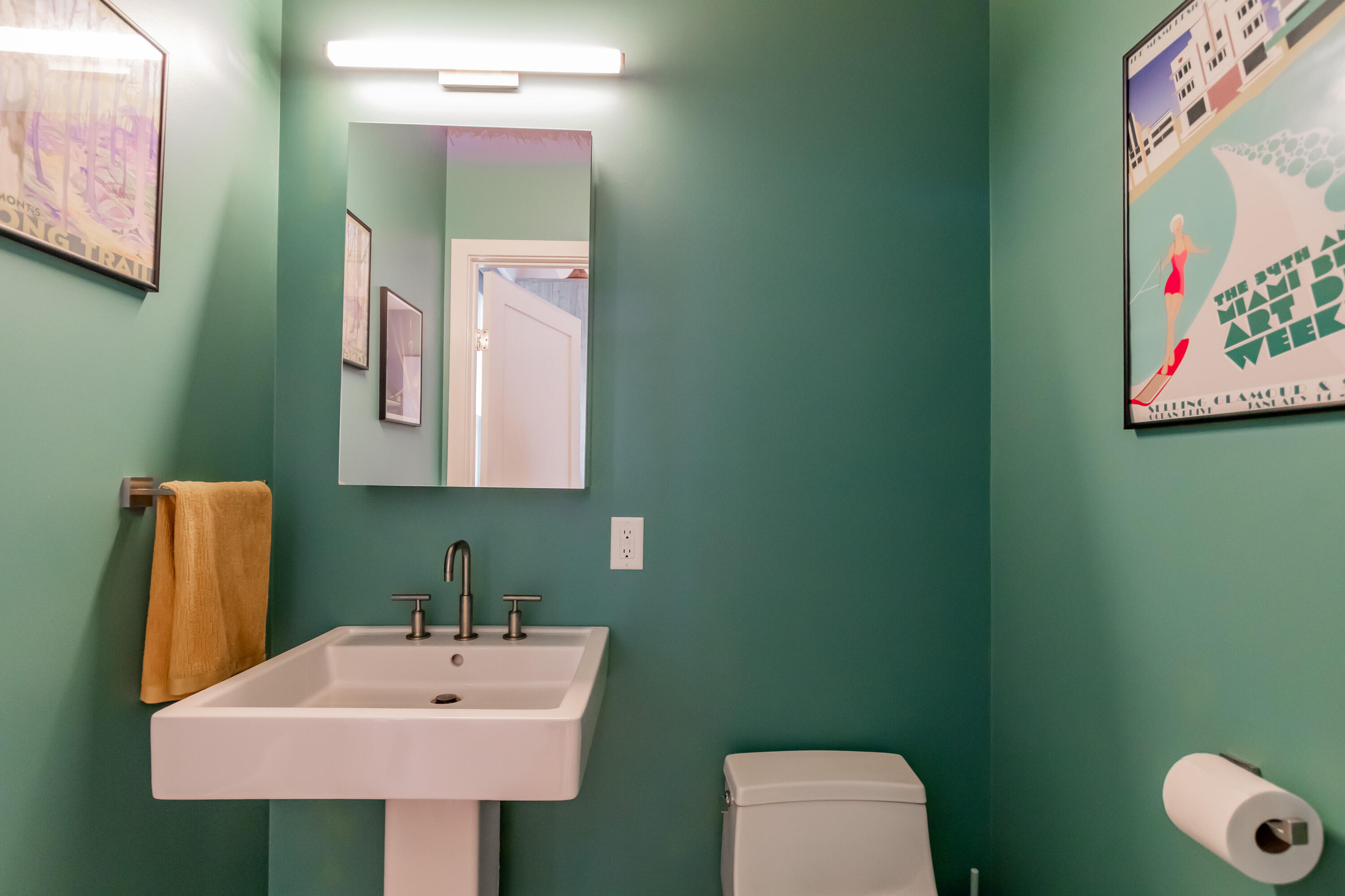 749 Congress Street, Unit 5 Portland, ME 04102 - Photo 8 of 50 10 F85CDE3B-F63B-4F2E-BDAC-8BF860A2A1C8