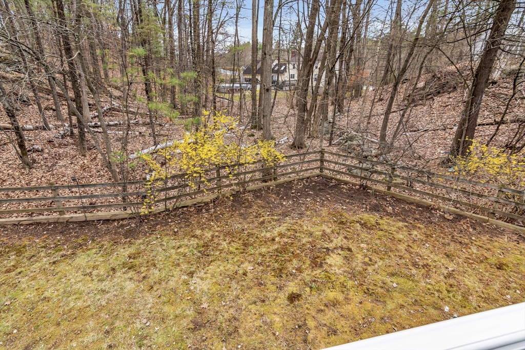 21 Heather Road Dracut, MA 01826 - Photo 35 of 40