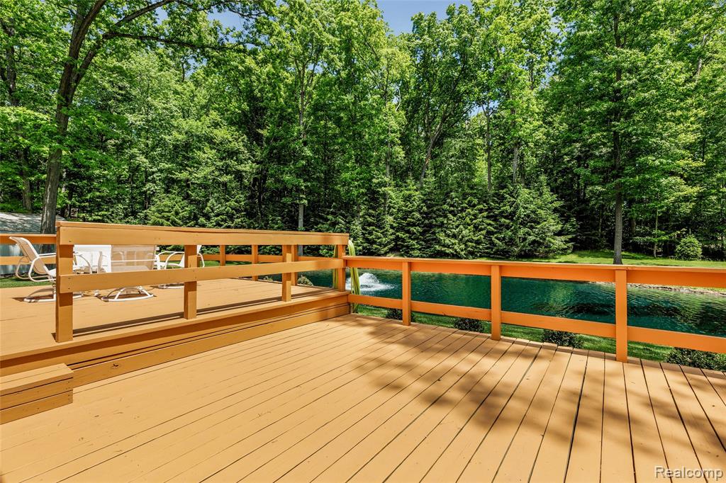 10100 Bridge Lake Road Clarkston, MI 48348 - Photo 27 of 39
